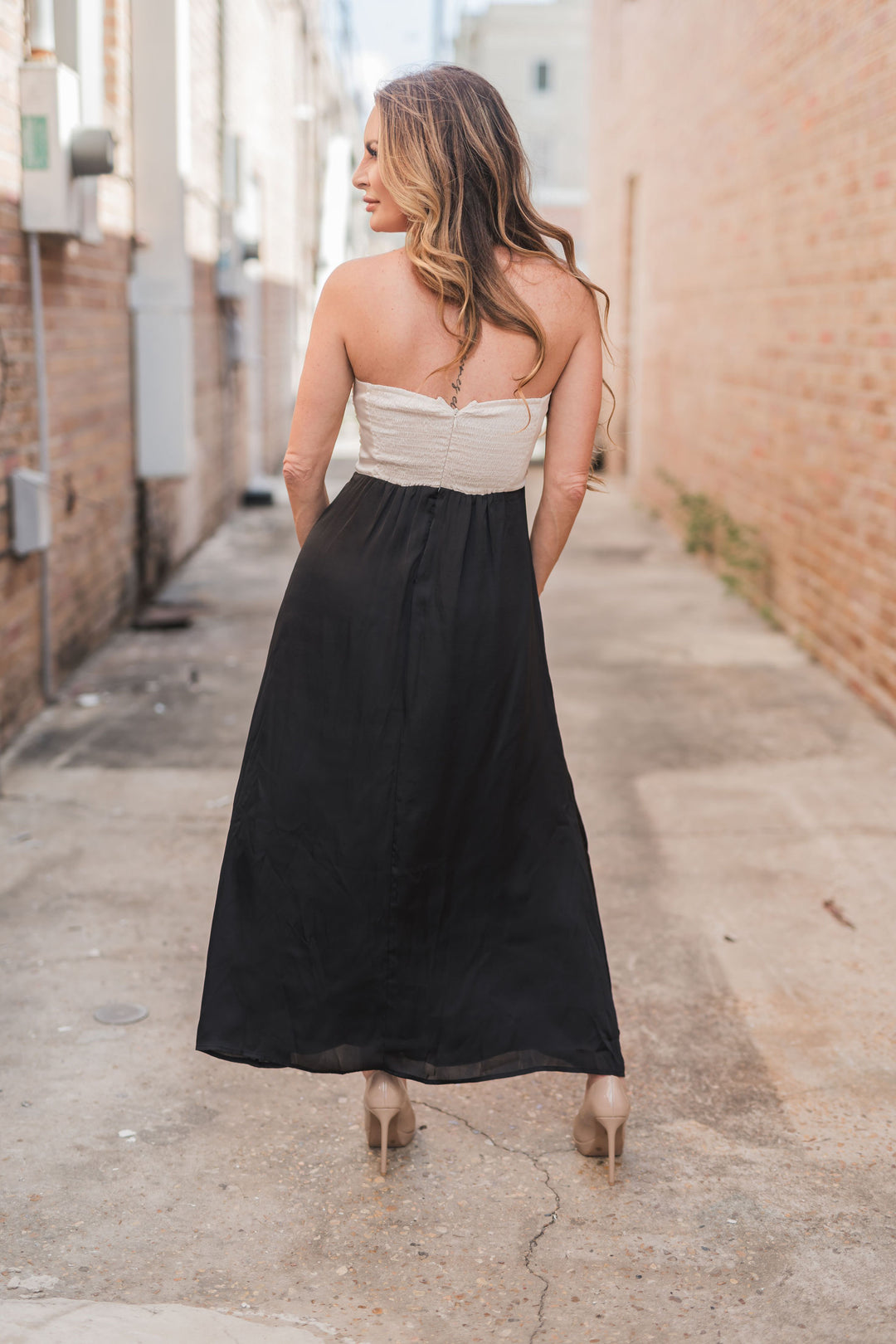 Hayden Twisted Front Midi Dress-Midi Dresses-mable-Shop with Bloom West Boutique, Women's Fashion Boutique, Located in Houma, Louisiana