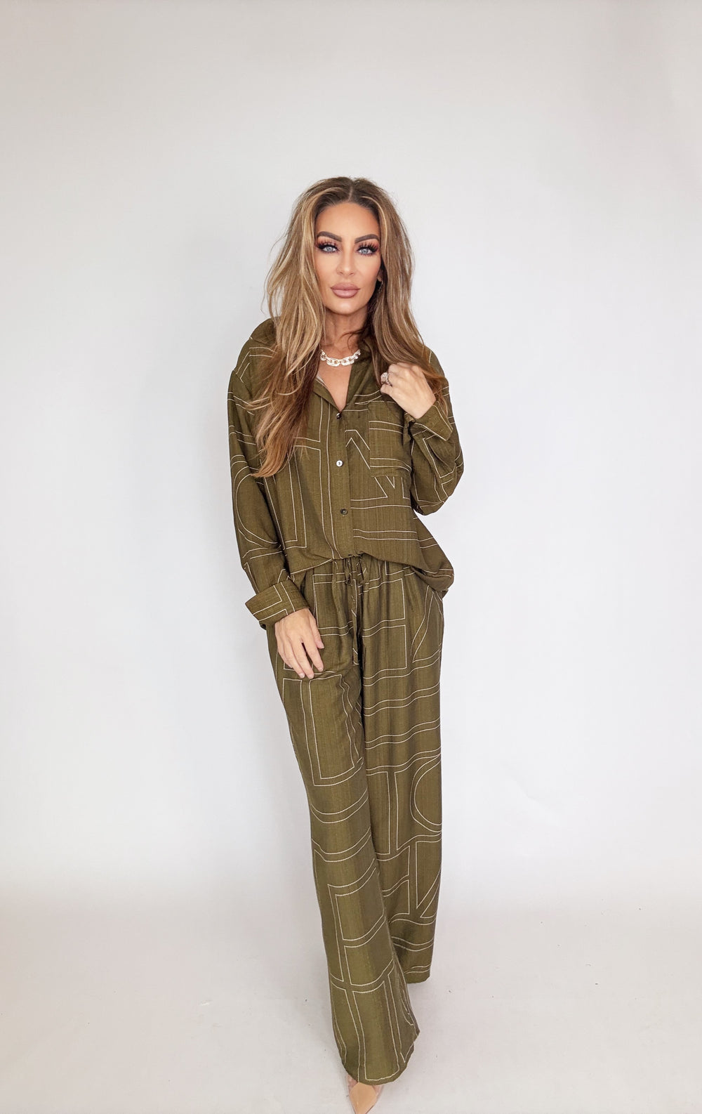 The Monroe Wide Leg Pants Olive-Pants-Entro-Shop with Bloom West Boutique, Women's Fashion Boutique, Located in Houma, Louisiana