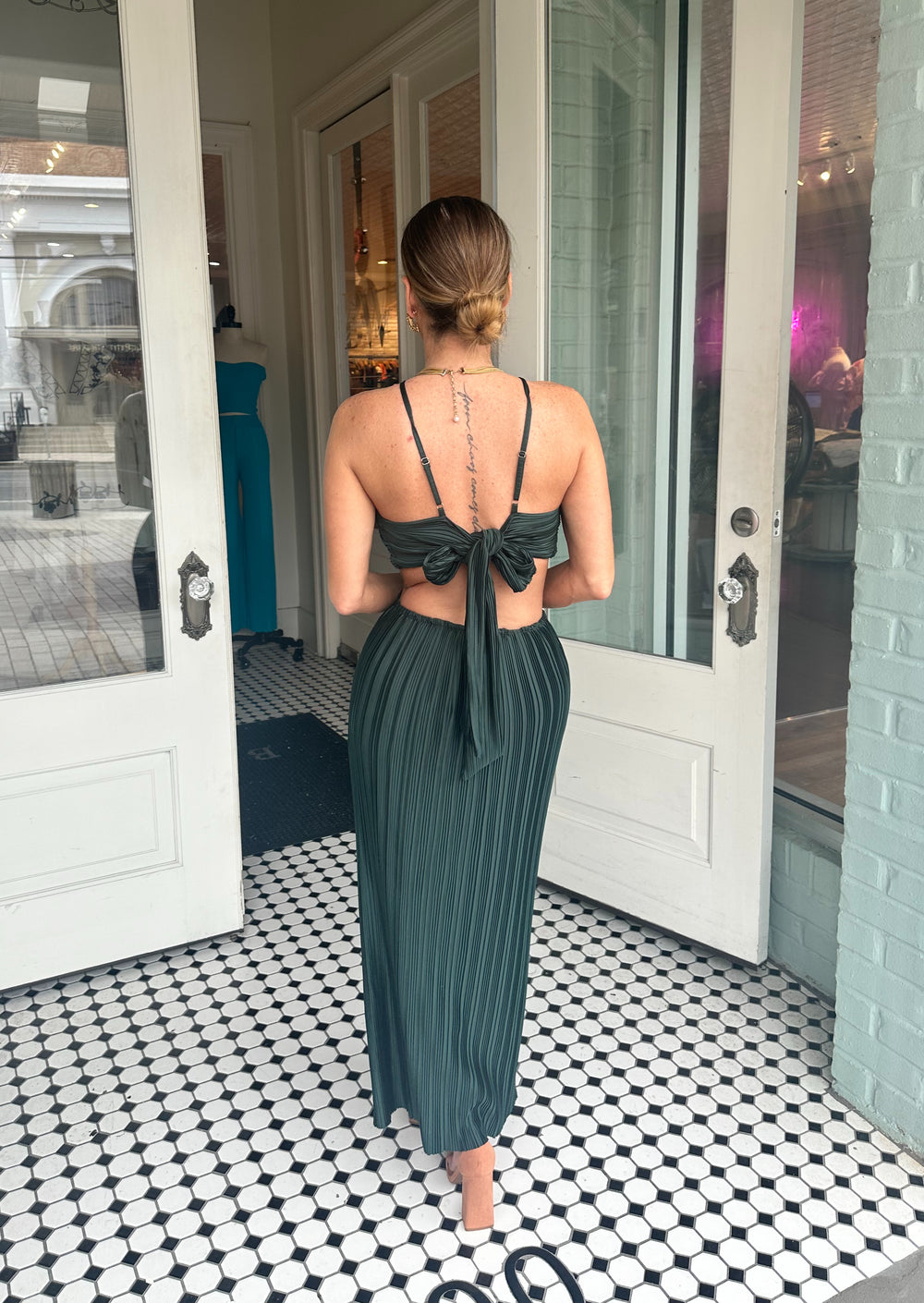 Sophia Pleated Keyhole Midi Dress-Midi Dresses-dress forum-Shop with Bloom West Boutique, Women's Fashion Boutique, Located in Houma, Louisiana