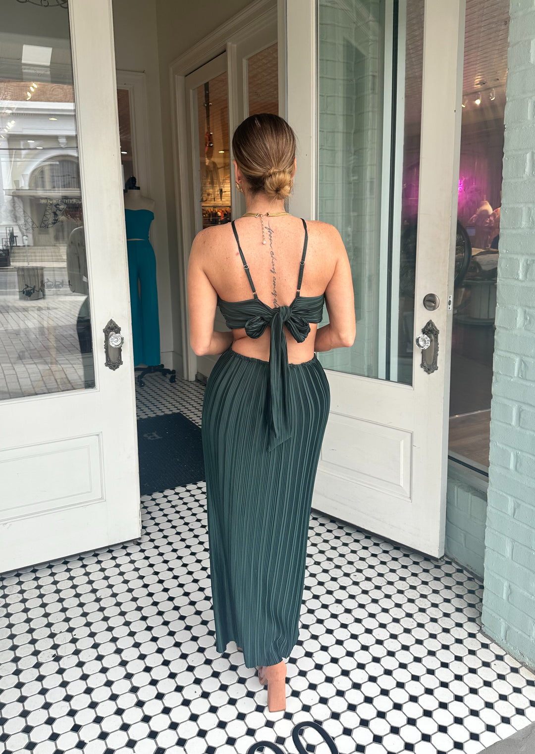 Sophia Pleated Keyhole Midi Dress-Midi Dresses-dress forum-Shop with Bloom West Boutique, Women's Fashion Boutique, Located in Houma, Louisiana