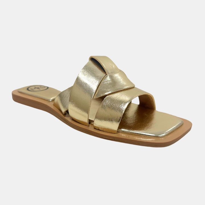 Gia 2-FLATS-MODAPASSO-Shop with Bloom West Boutique, Women's Fashion Boutique, Located in Houma, Louisiana
