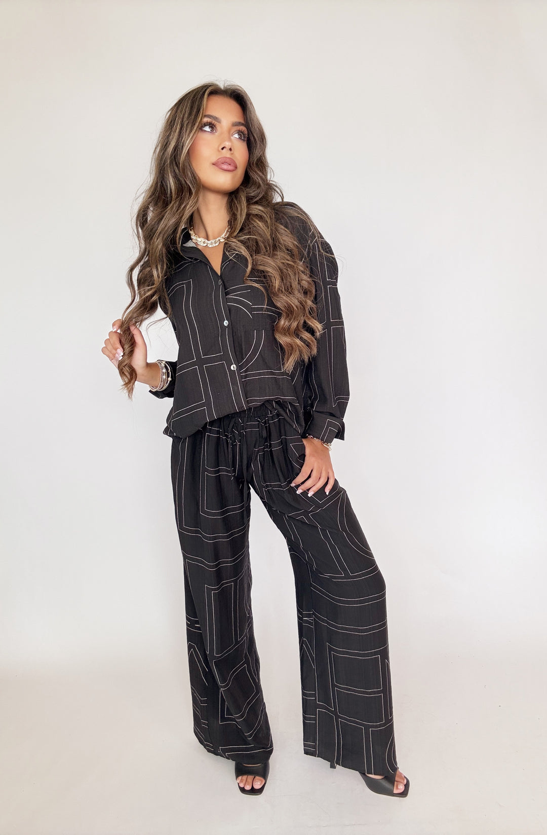 The Monroe Button-Up Top Black-Tops-Entro-Shop with Bloom West Boutique, Women's Fashion Boutique, Located in Houma, Louisiana