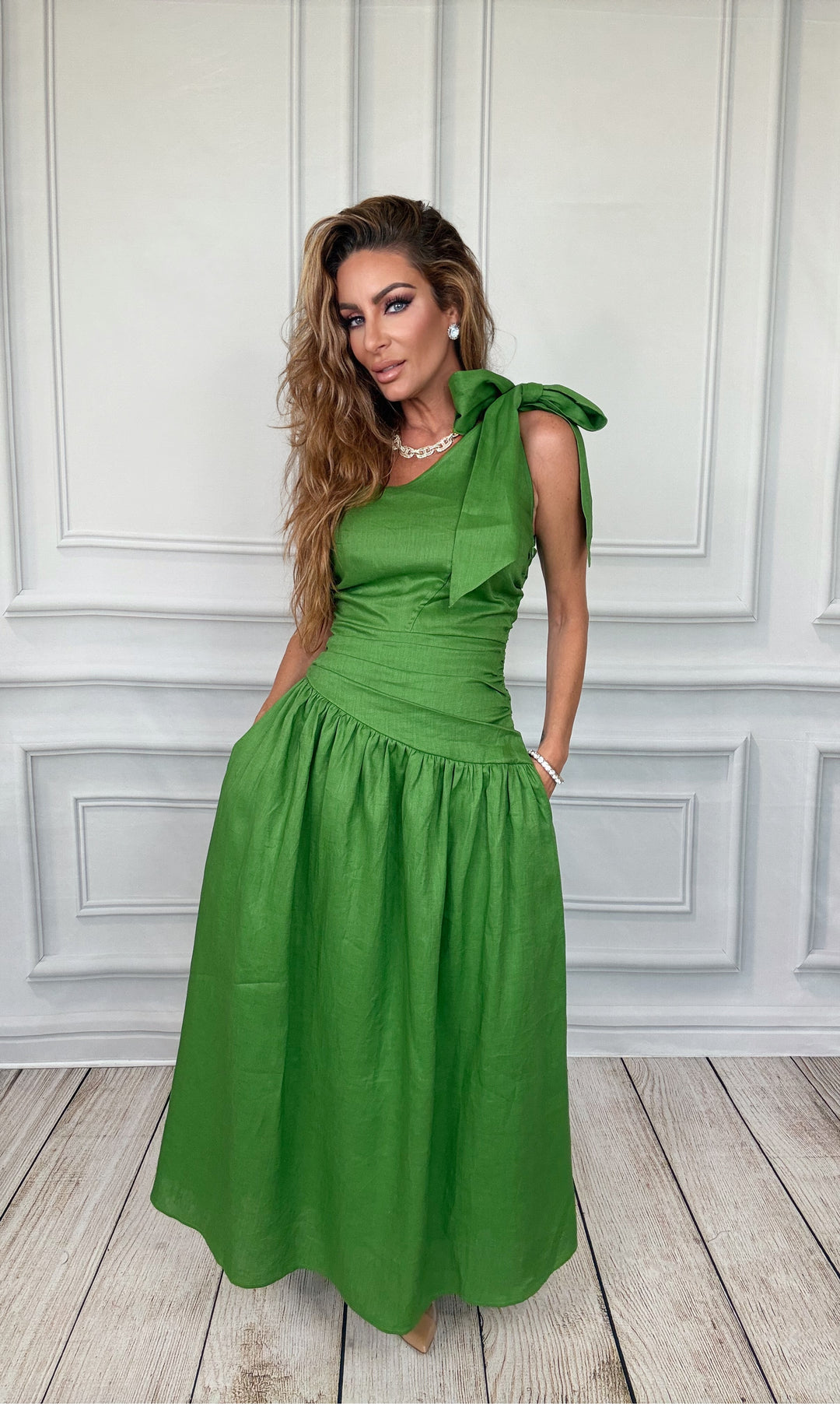 P. Cill The Aristocrat in Green Midi Dress S