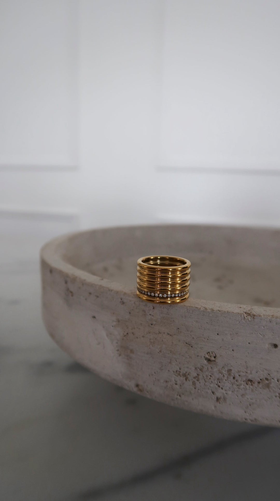 FAITH RING ￼