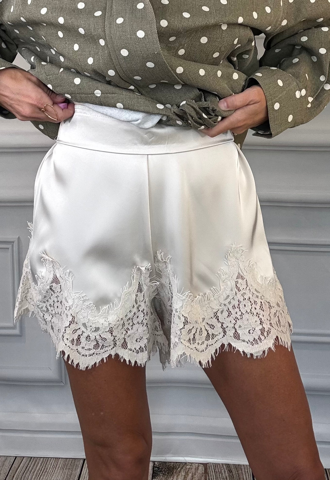 Champagne &amp; Secrets Shorts