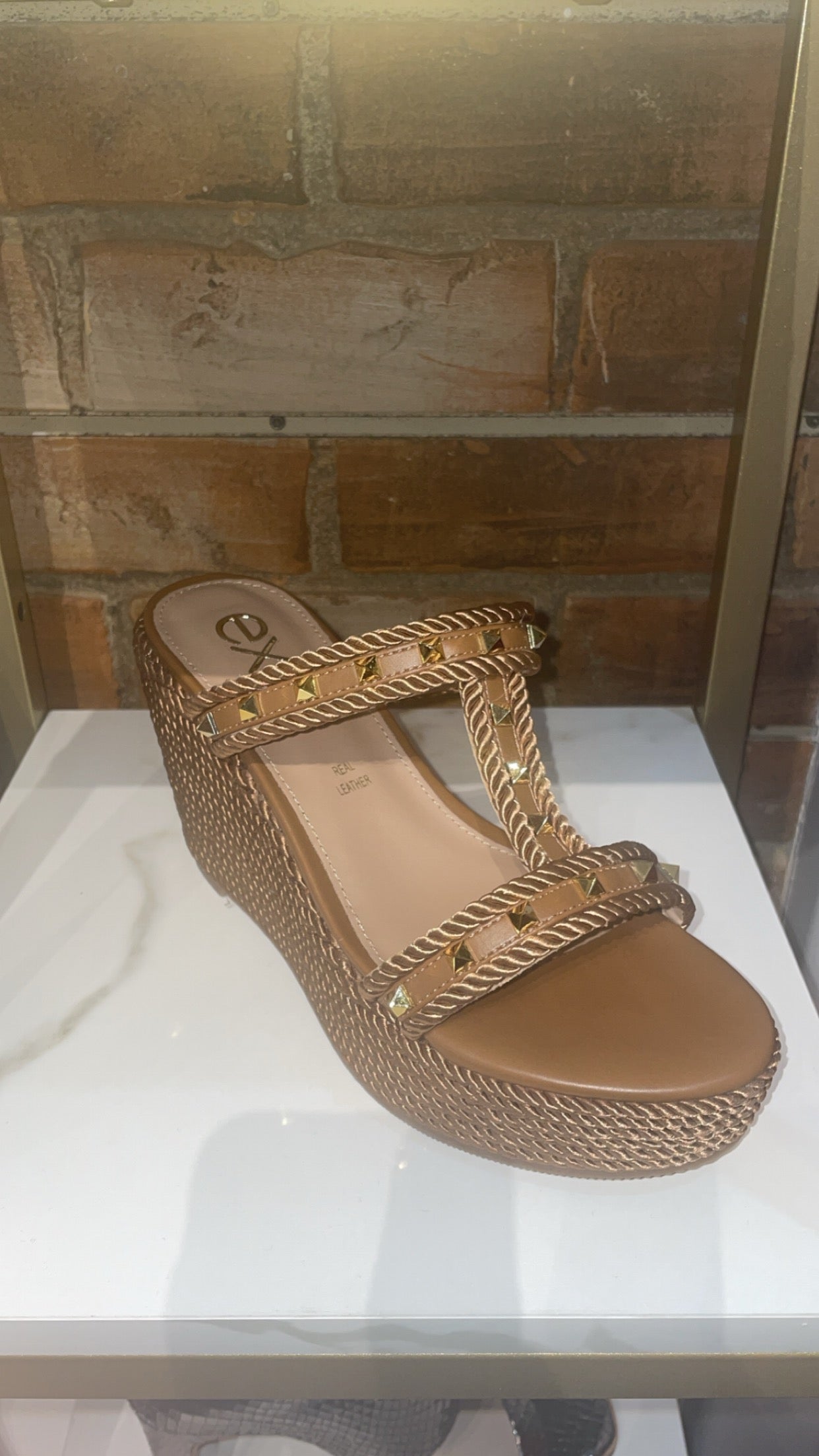 Women's discount boutique sandals