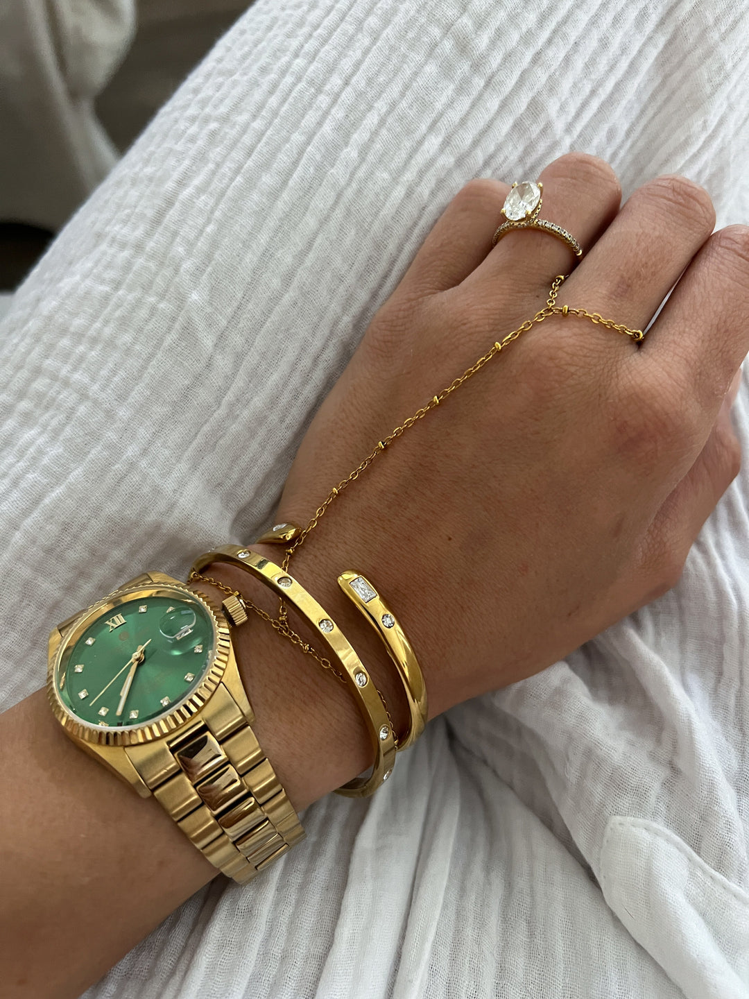 GOLD HAND CHAIN-Bracelet-Chansuttpearls-Shop with Bloom West Boutique, Women&