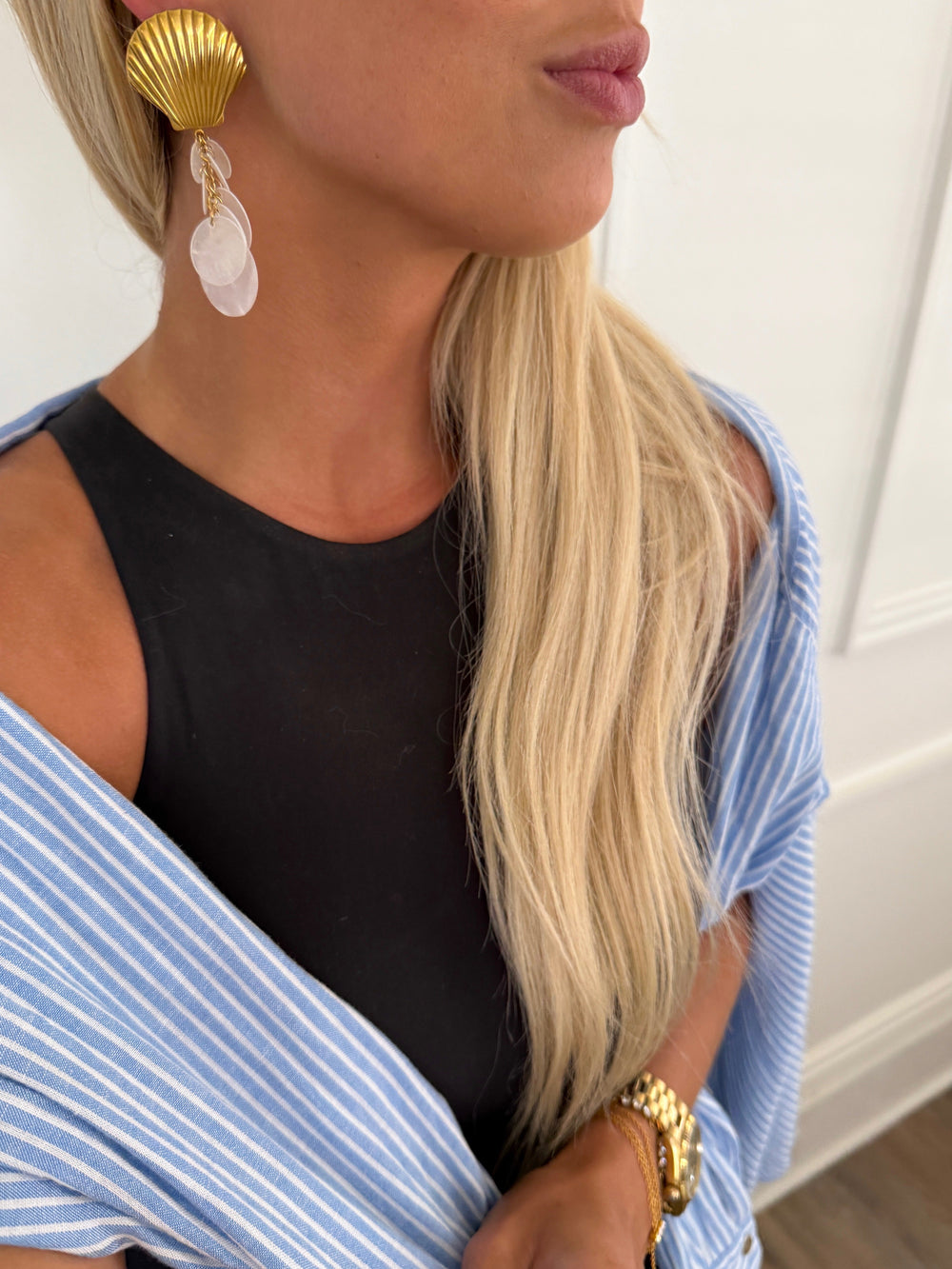 PEARL SEASHELL EARRINGS-Chansuttpearls-Shop with Bloom West Boutique, Women's Fashion Boutique, Located in Houma, Louisiana