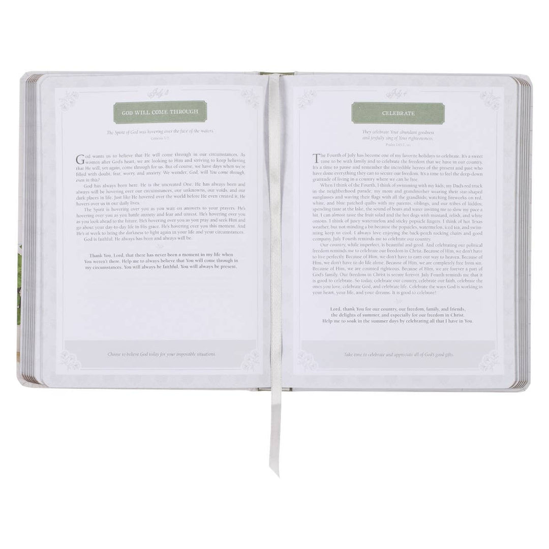 Devotional Daily Hope for a Woman's Heart Hardcover-Bible Accessories-Christian Art Gifts-Shop with Bloom West Boutique, Women's Fashion Boutique, Located in Houma, Louisiana