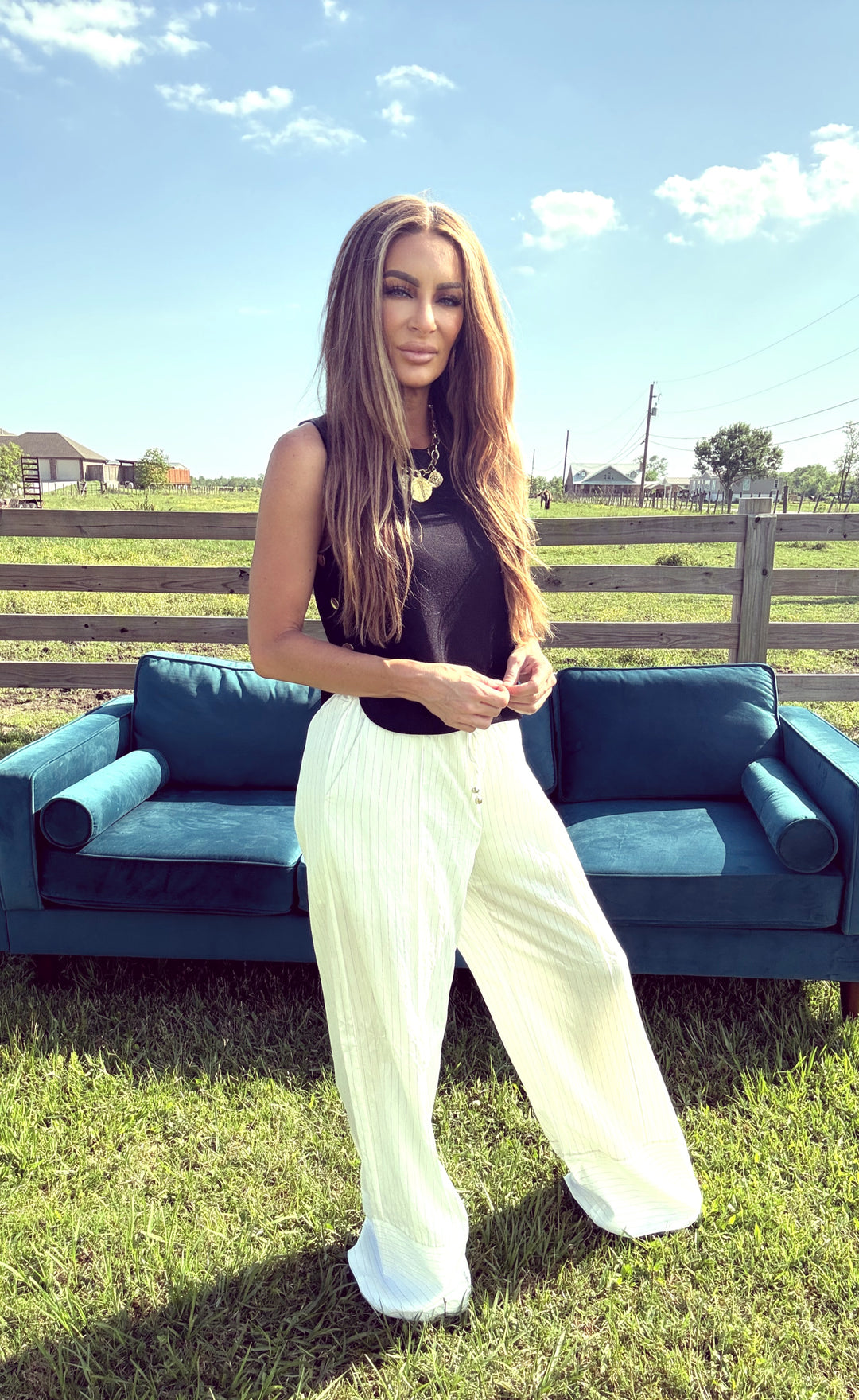 Simply Kelly Sleeveless Top-Sleeveless-Entro-Shop with Bloom West Boutique, Women's Fashion Boutique, Located in Houma, Louisiana