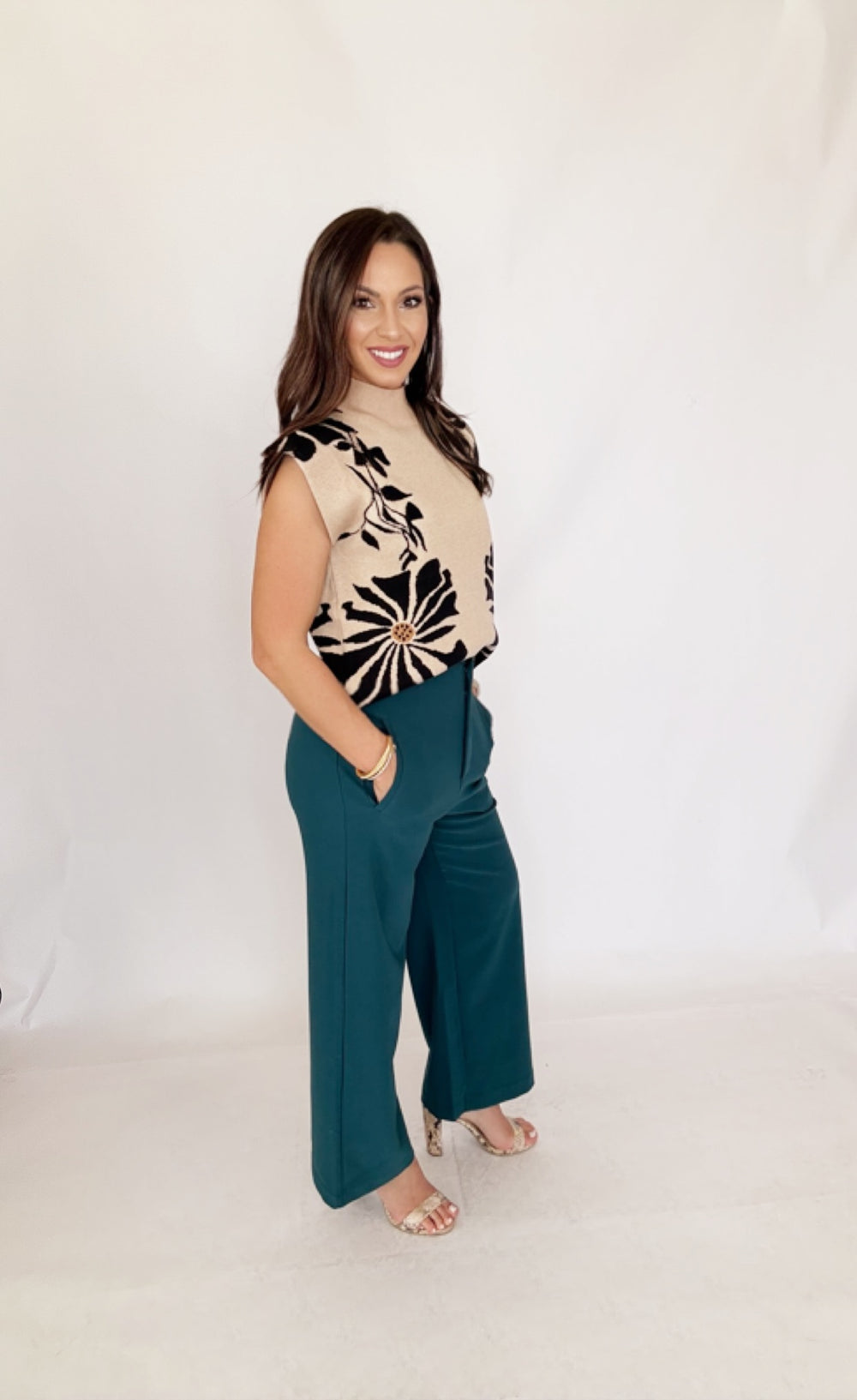 Eden Whisper Top-Tops-Entro-Shop with Bloom West Boutique, Women's Fashion Boutique, Located in Houma, Louisiana