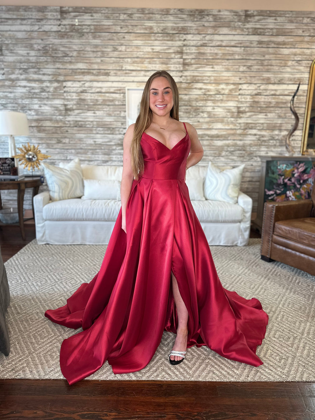 annika satin maxi dress annika satin maxi dress Lady Black Tie - Annika Gown