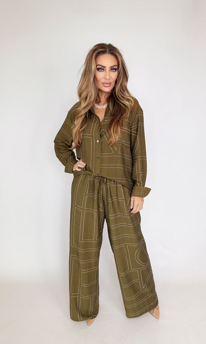 The Monroe Button-Up Top Olive-Tops-Entro-Shop with Bloom West Boutique, Women's Fashion Boutique, Located in Houma, Louisiana