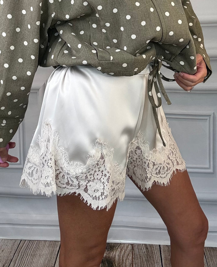 Champagne &amp; Secrets Shorts