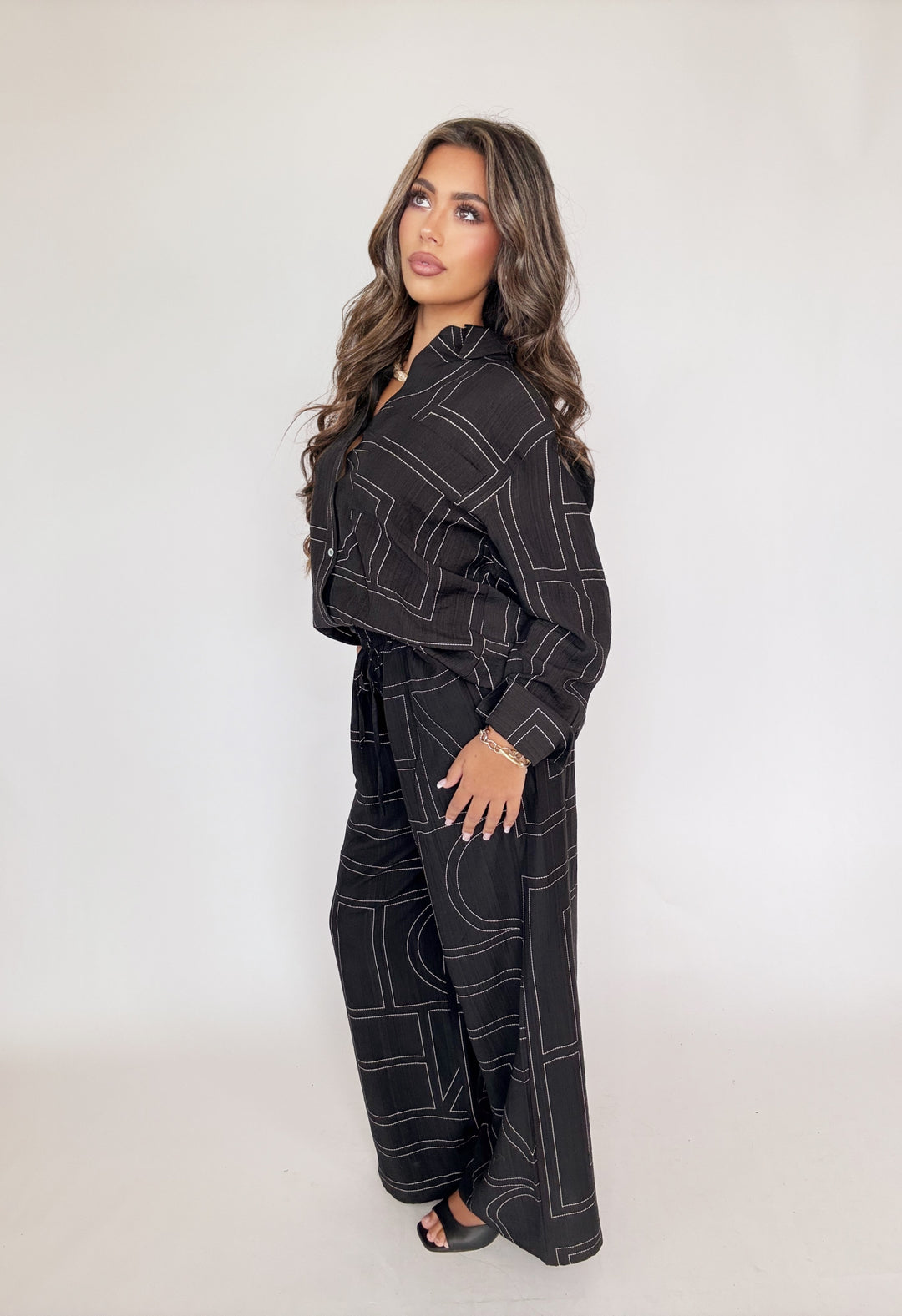The Monroe Button-Up Top Black-Tops-Entro-Shop with Bloom West Boutique, Women's Fashion Boutique, Located in Houma, Louisiana
