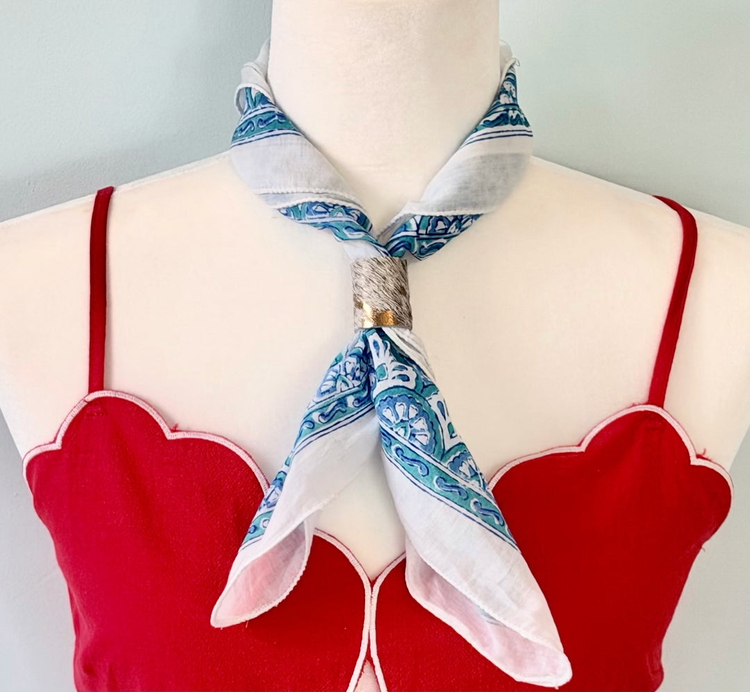 The Blue Willow Bandana