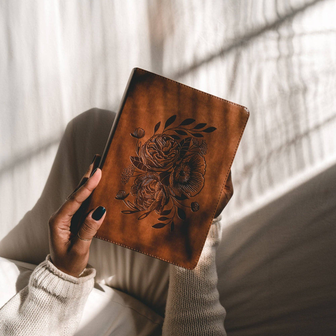 ESV Study Bible : Aurora Theme-Accessories-Hosanna Revival-Shop with Bloom West Boutique, Women's Fashion Boutique, Located in Houma, Louisiana